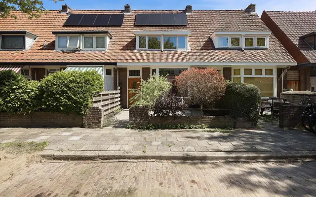 Foto van Frans van Mierisstraat 7, Leeuwarden