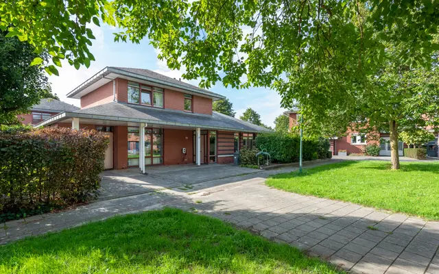 Foto van Hagepreekland 51, Houten