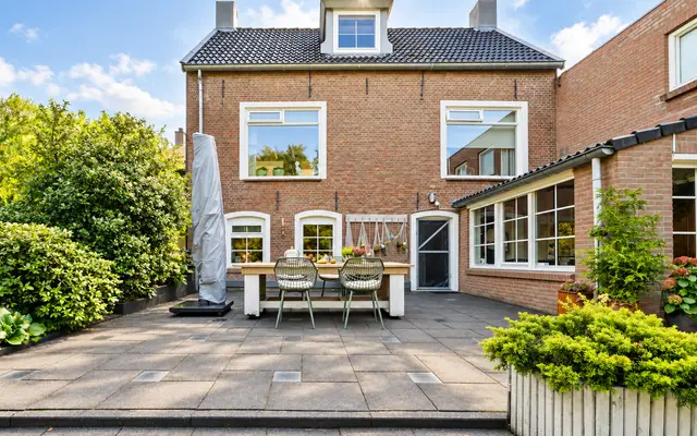 Foto van Raadhuisstraat 30, Hooge Zwaluwe