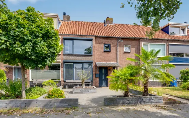 Foto van Drossaardstraat 14, Rijen