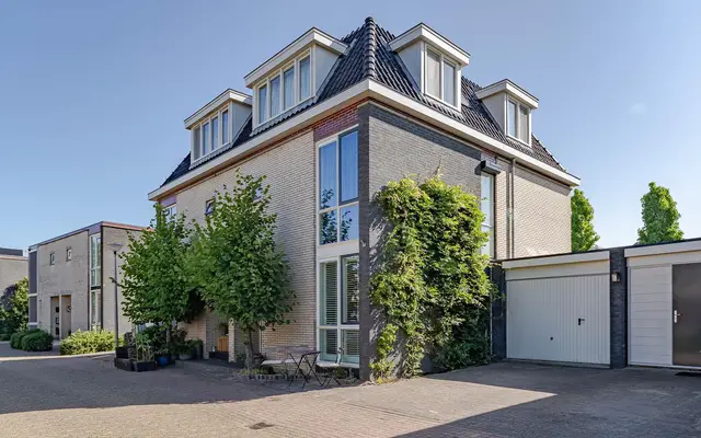 Foto van Amalia van Solmslaan 16, Hazerswoude-Dorp
