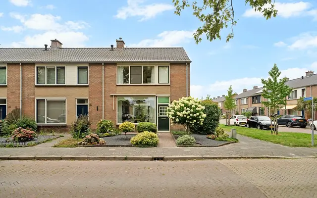 Foto van Zuiderzeelaan 47, Bunschoten-Spakenburg