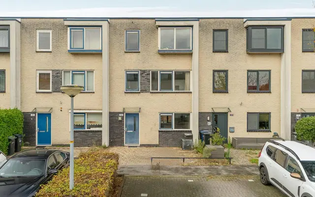 Foto van Floris Versterstraat 103, Almere