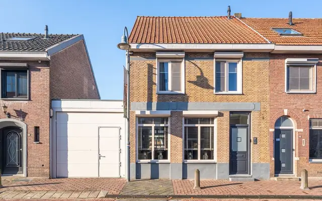 Foto van Desiree Geeraertstraat 14, Baarle-Nassau