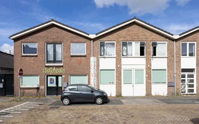 Foto van Zuilhofstraat 2, Sassenheim