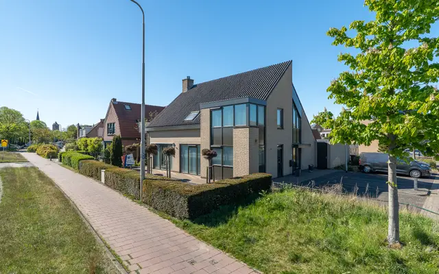 Foto van Bach 3, Monster