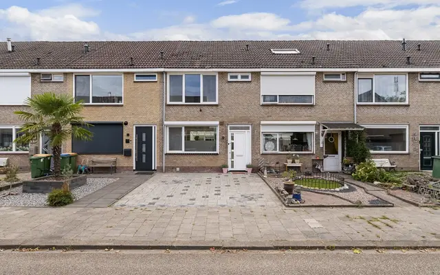 Foto van Van Puttenstraat 71, Klundert