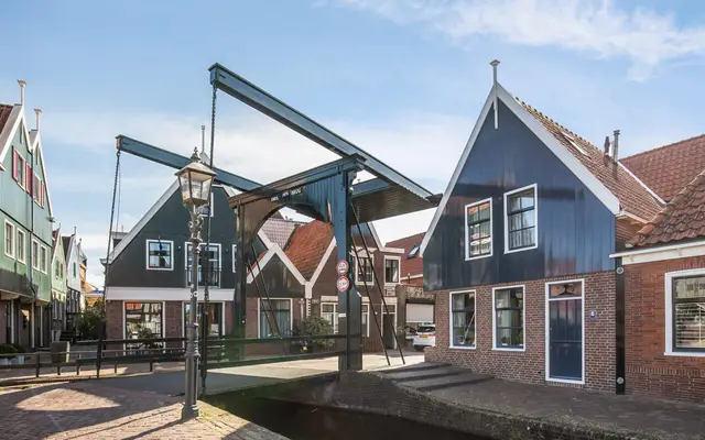 Foto van Dril 85, Volendam