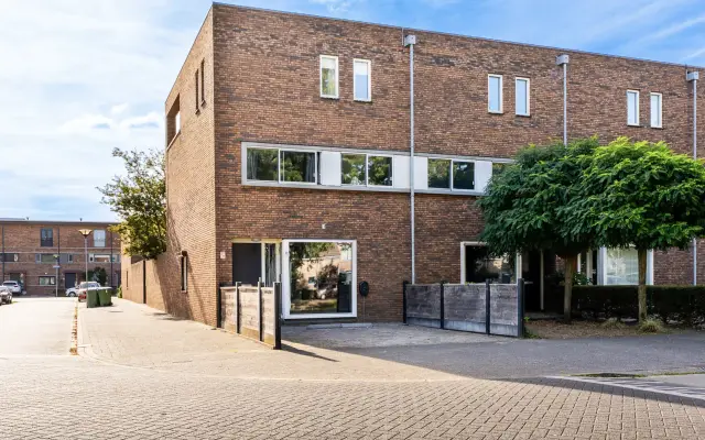 Foto van Moeraszegge 11, BREDA