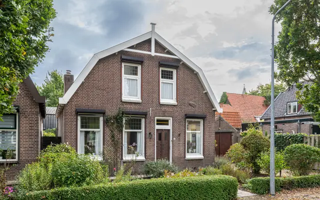 Foto van Julianalaan 2, Dirksland