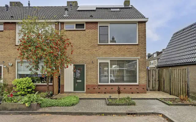Foto van Beresteinweg 2, Geervliet
