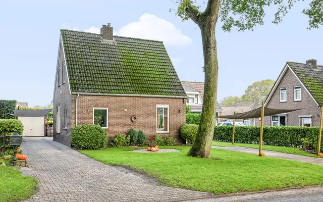 Foto van Looweg 10, Emmen