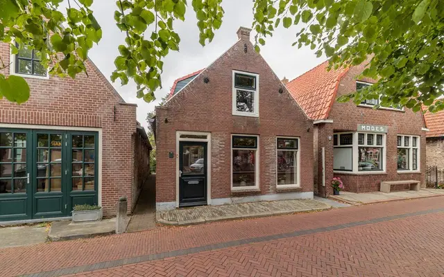 Foto van Raadhuisstraat 59, Balk