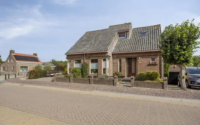 Foto van Schoolstraat 54, Nieuw-Vossemeer