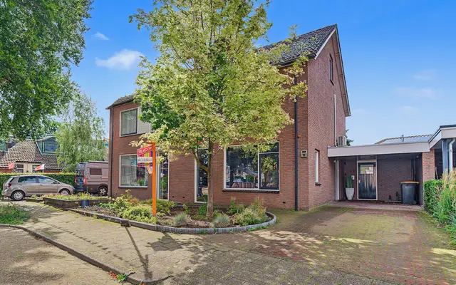 Foto van Roetershof 16, Enter