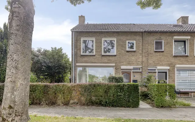 Foto van Bisschop Adelboldlaan 1, Tiel