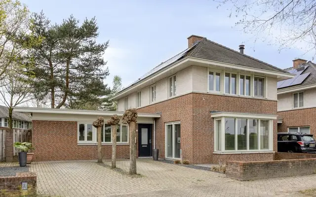 Foto van Vlinderlaan 1, Son en Breugel