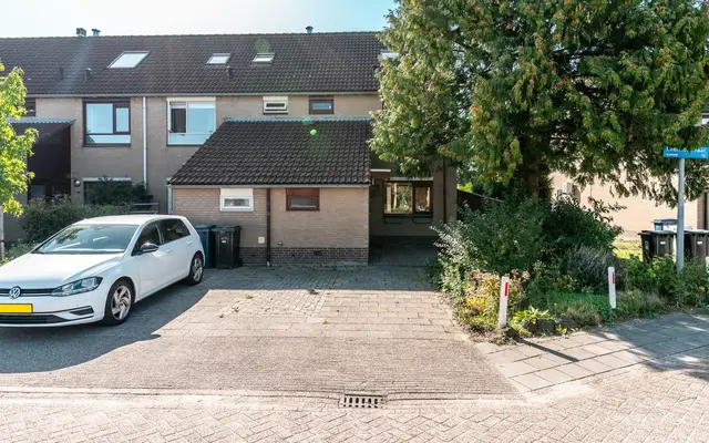 Foto van Leermosstraat 44, Almere