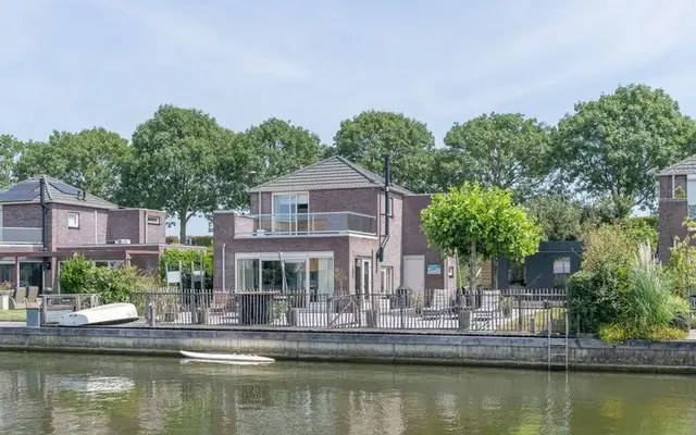Foto van Suisendijk 14 26, Oude-Tonge