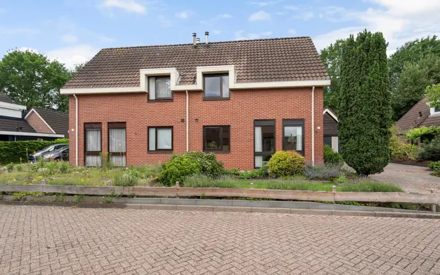 Foto van Sportlaan 8, Hoogersmilde