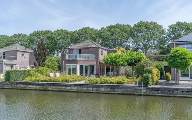 Foto van Suisendijk 14 19, Oude-Tonge