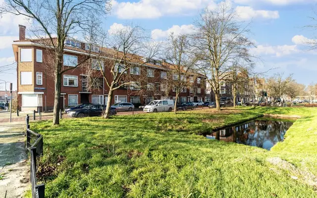 Foto van Aarnout Drostlaan 85, 's-Gravenhage