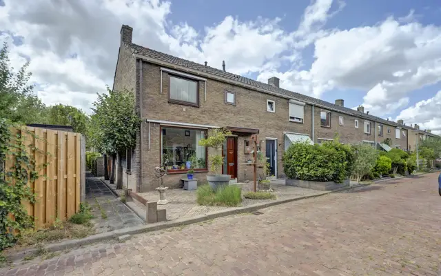 Foto van Ribeslaan 30, SCHIEDAM
