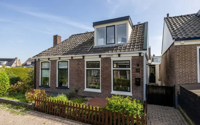 Foto van Uniabuert 18, Stiens