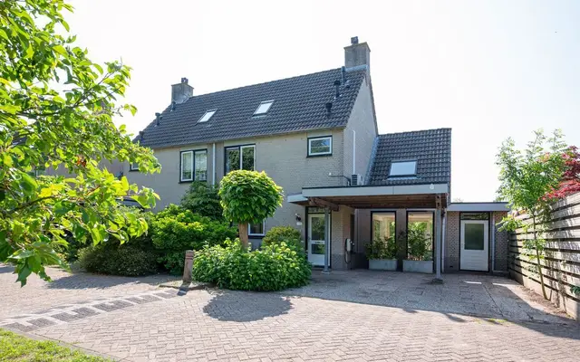Foto van Paltrokmolen 126, Alphen aan den Rijn
