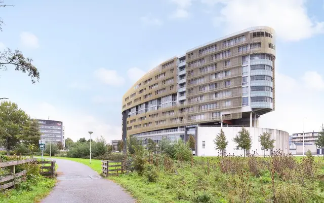Foto van Zuidland 67, Alphen aan den Rijn