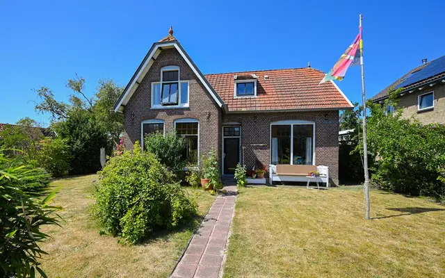 Foto van Oosterburen 65, Midsland