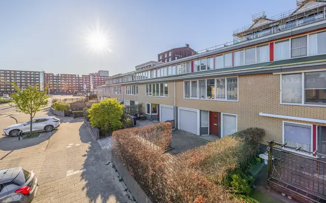 Foto van Marga Klompéstraat 11, Zaandam