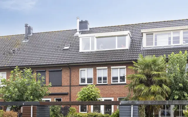 Foto van Kanaalmuur 3, Houten