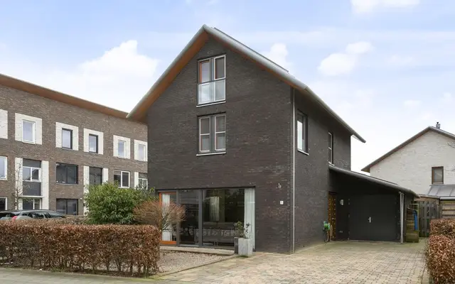 Foto van Ary Schefferstraat 1, Deventer