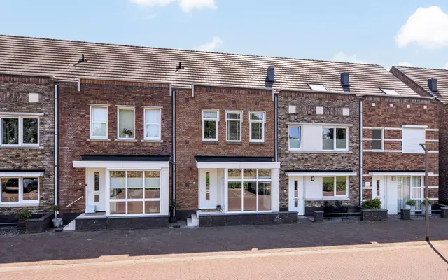 Foto van Oeverlaan 23, Borne