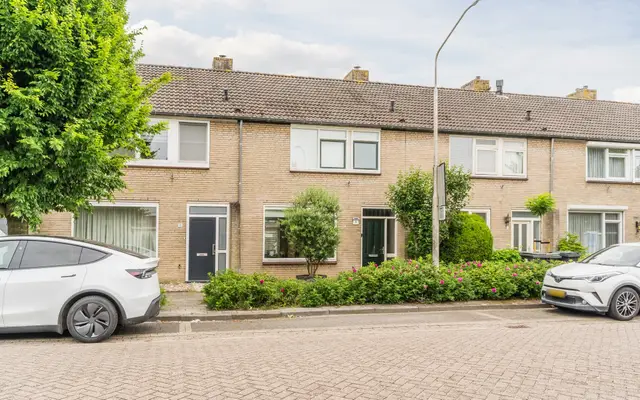 Foto van Beneluxlaan 8, Vlijmen