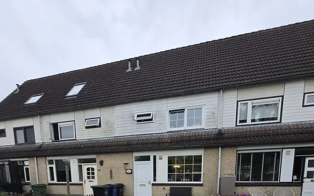 Foto van Erik Satiestraat 10, Almere