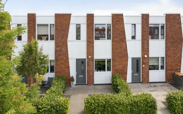 Foto van Bernardus van den Bergweg 14, Deventer