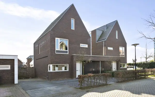 Foto van Philip van Praagstraat 4, Deventer