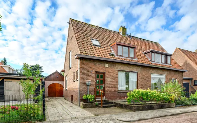 Foto van Parallelstraat 32, Rhoon