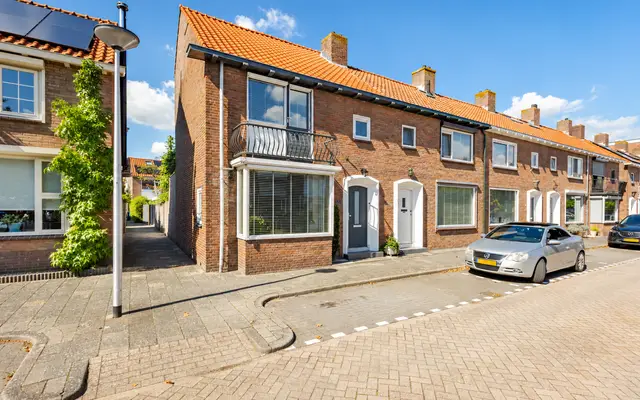 Foto van Adama van Scheltemastraat 10, Sliedrecht
