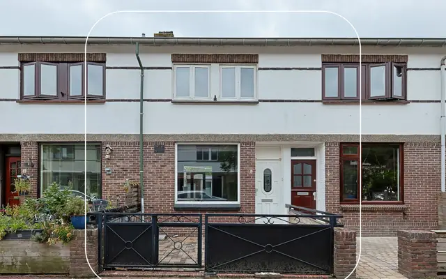 Foto van Leliestraat 8, Alphen aan den Rijn