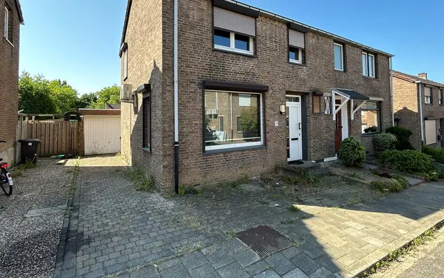 Foto van Georg Ohmstraat 16, Hoensbroek