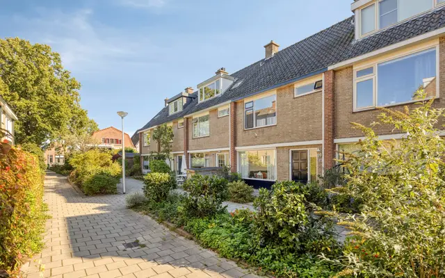Foto van Bernhardstraat 17, Zoeterwoude