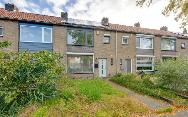 Foto van Schoutstraat 34, Rijen