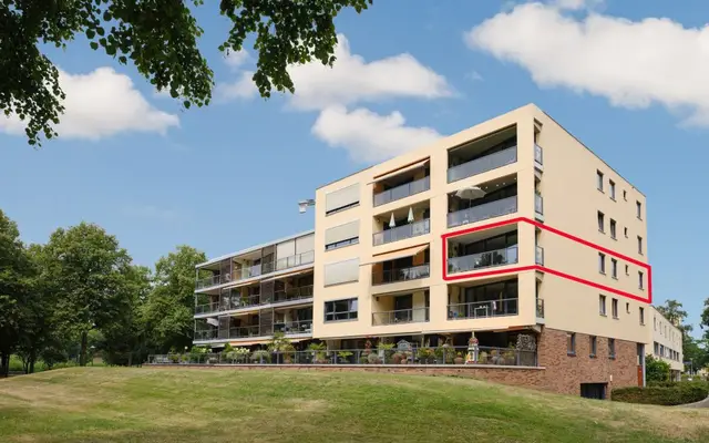 Foto van Cor Vlotlaan 33, Pauw Makelaardij