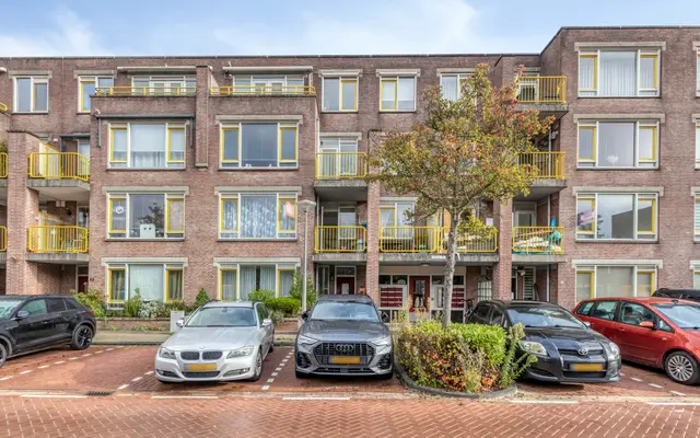 Foto van M. Gandhilaan 59, Amsterdam