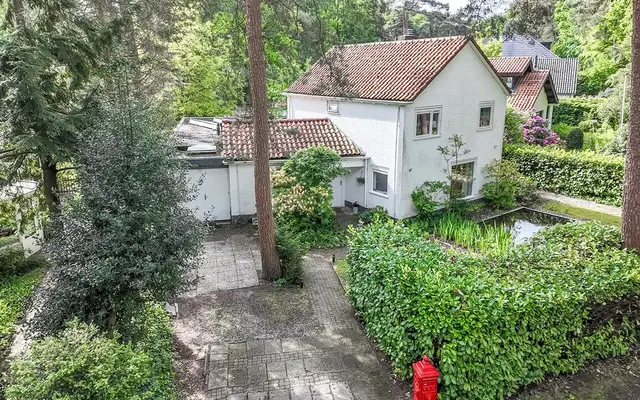 Foto van Dennenlaan 17, Apeldoorn