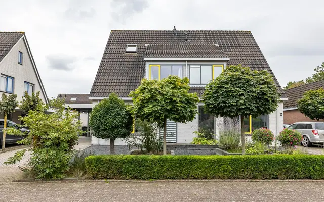 Foto van Grote Kampen 4, Vries