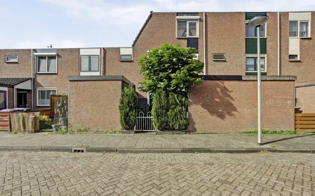 Foto van Saffraandonk 6, Spijkenisse